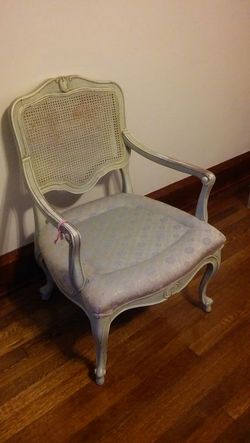Antique shabby chic chair