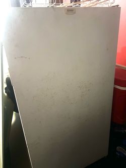 Kenmore Upright Freezer