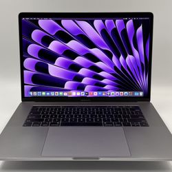 2019 15” MacBook Pro i7/16GB/512GB AMD 555X