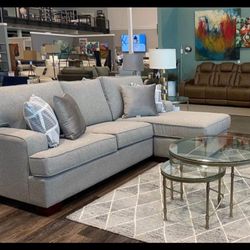 Belfort Couch