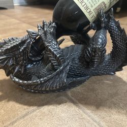 Dragon Bottle Holder 