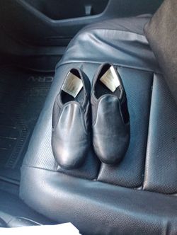   KIDS  Tap Slip On Shoes SIZE 1.5