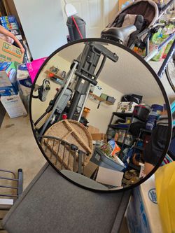 Black circle mirror