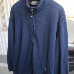 A, UNISEX SWEATER SIZE XL UNIQUE COLOR