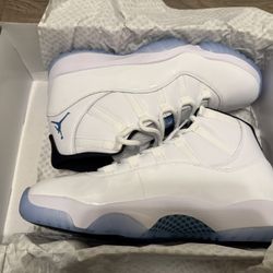 Jordan 11 Blue Legend 