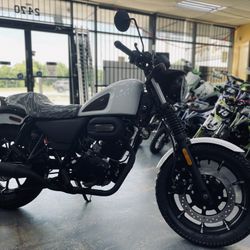 Boss Motor DF 250 Cruiser Style 5 Speed Standard Street Bike