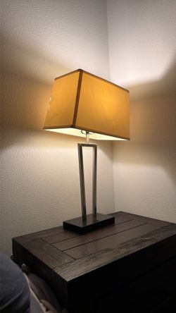 Dresser light