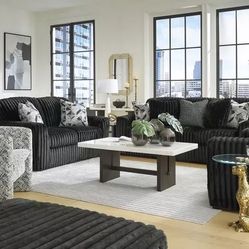 Midnight Madness Onyx Black Living Room Set
