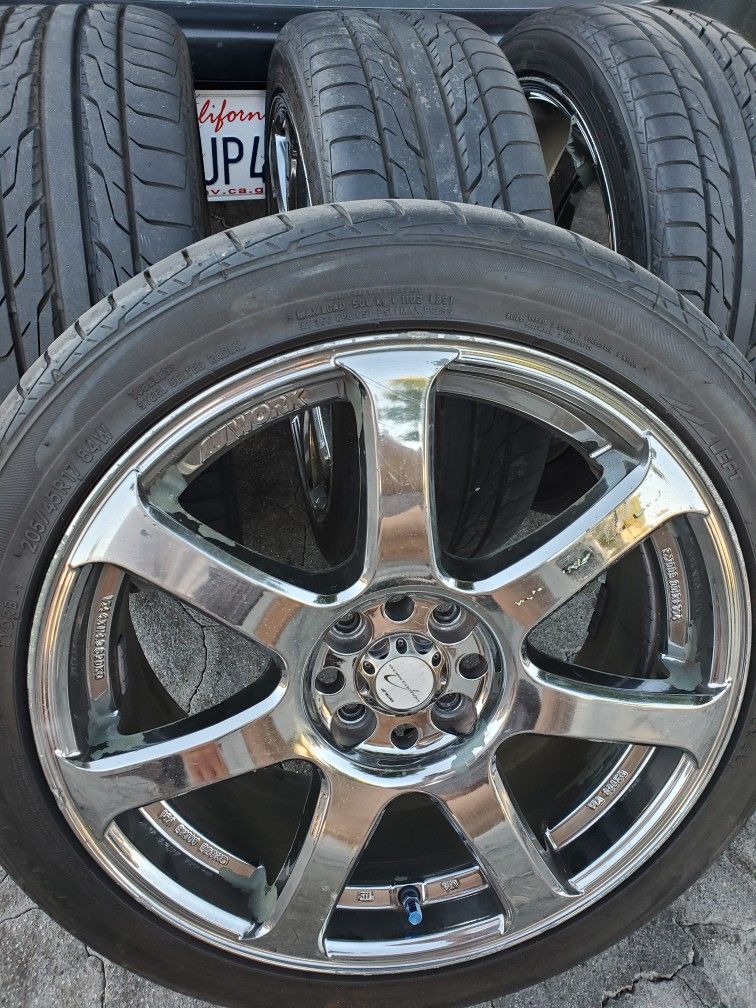 良好 WORK エモーション XT7 PCD100 5穴 215/45R17 WheelPrice Marketplace | Work Emotion XT7 - $2,000