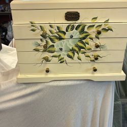Jewelry Chest