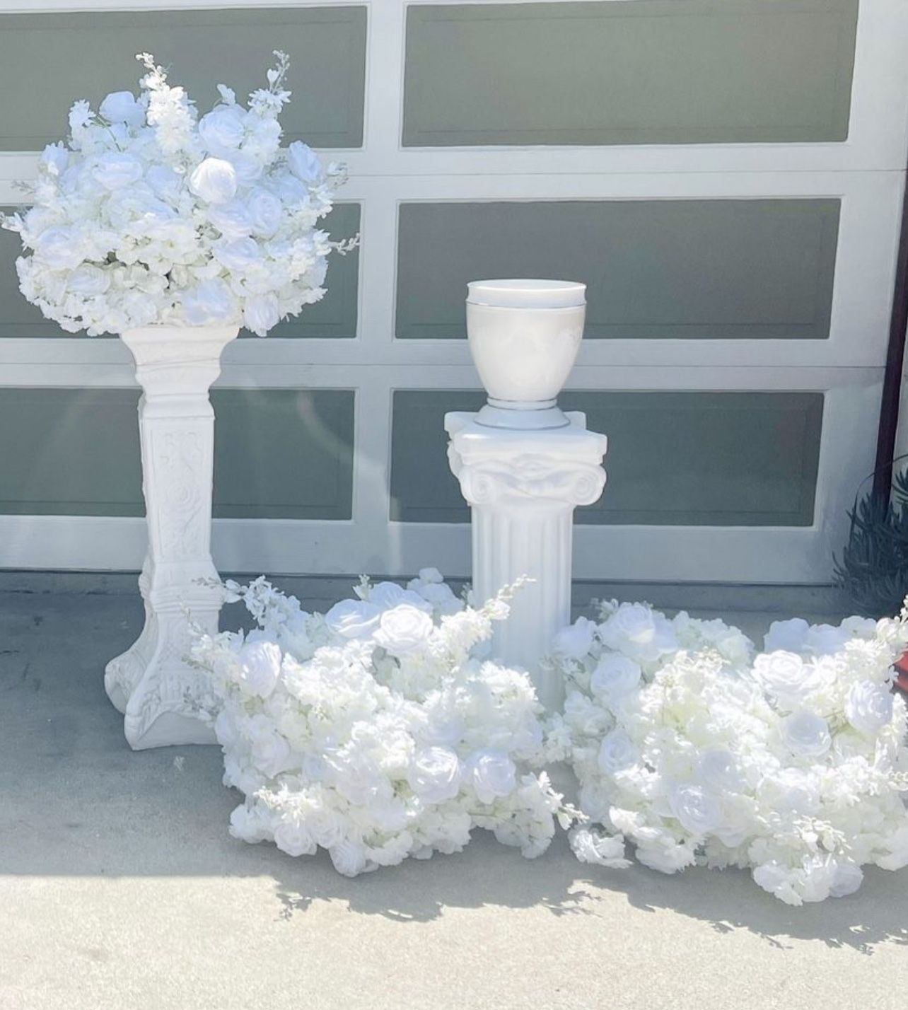 White Artificial Flower Arrangement For Wedding 