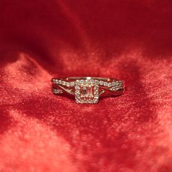 10k Yellow Gold Diamond Square Ring 0.25 ctw