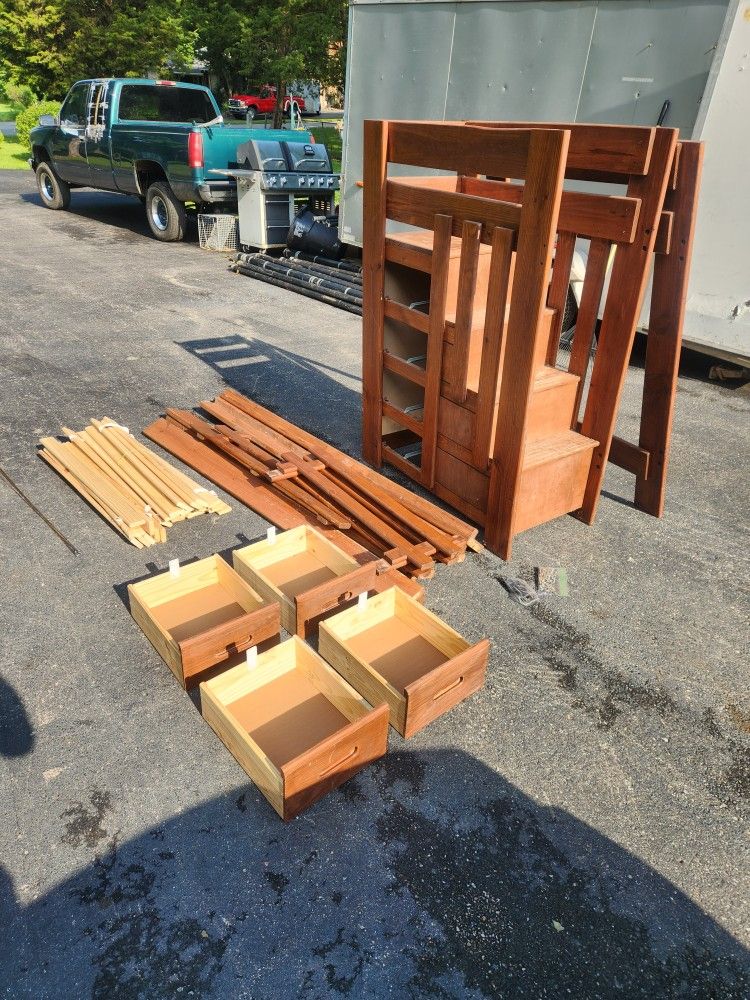 Kids Bunk Bed With Staircase