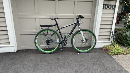 29” Raleigh Mountain Bike