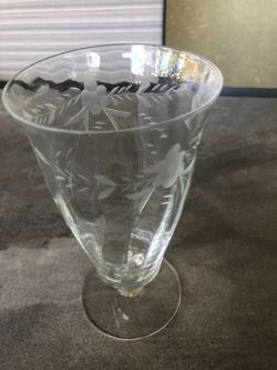 Antique cut flower design drinking glass