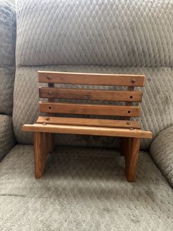 Vintage lil bench wood $15