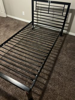 Twin Bedframe 