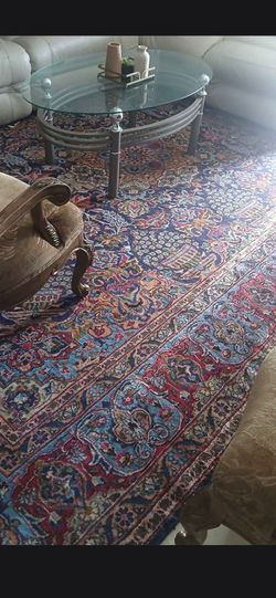 Gorgeous Gorgeous very very large real Persian handmade rug.  ( from iran ).