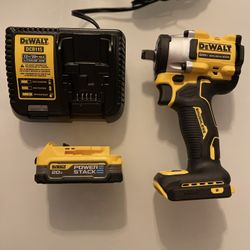 DEWALT 20V Cordless 1/2 in. Impact Wrench and 20V MAX POWERSTACK Compact Battery Starter Kit
