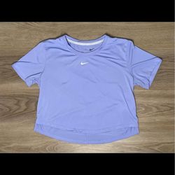Nike workout shirt (small)