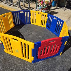 Playpen ( Read ALL The Description)