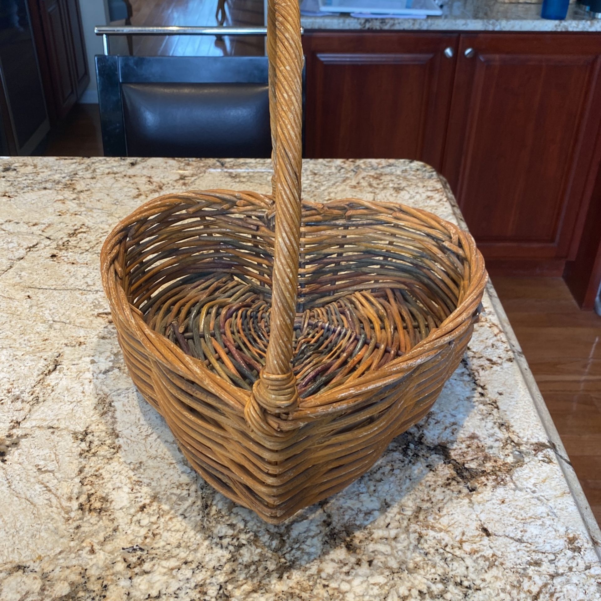 Basket/planter
