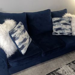 2 BLUE COUCHES 