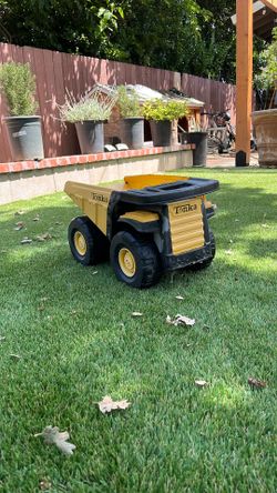 Tonka Vintage Construction Toy