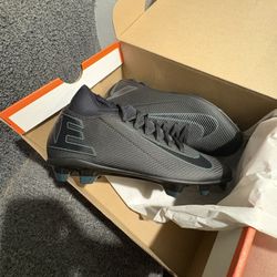 Nike Mercurial Superfly 10 Club soccer cleats