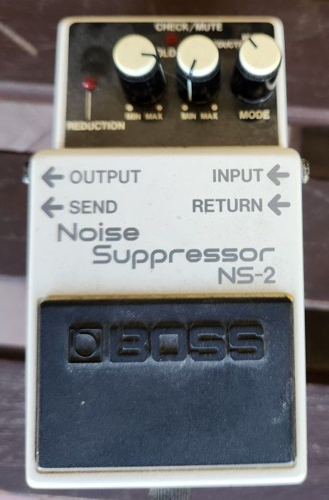 Boss NS-2 Noise Suppressor White Silver Label MIJ Japan NS2 Original MINT