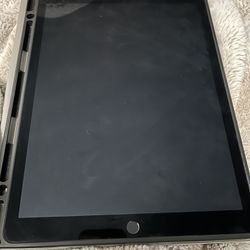 Gen 1 iPad Pro 12.9in Used but good condition. No damage, just used. Comes with case with built-in stand.