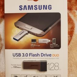 Samsung 128GB USB 3.0 Flash Drive Duo