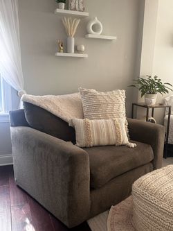 Oversized Chair
