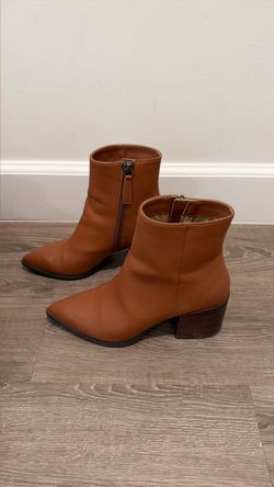 Brown ankle boots