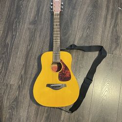 Yamaha JR1 FG Junior 3/4 Size Acoustic Guitar