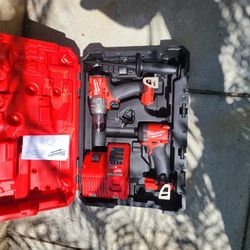 Milwaukee FUEL 18V  Brushless Cordless Hammer Drill and Impact Tool-Only firm on price))
