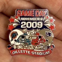 RARE New England Patriots vs Miami Dolphins 2009 Game Day Pin Gillette Stadium