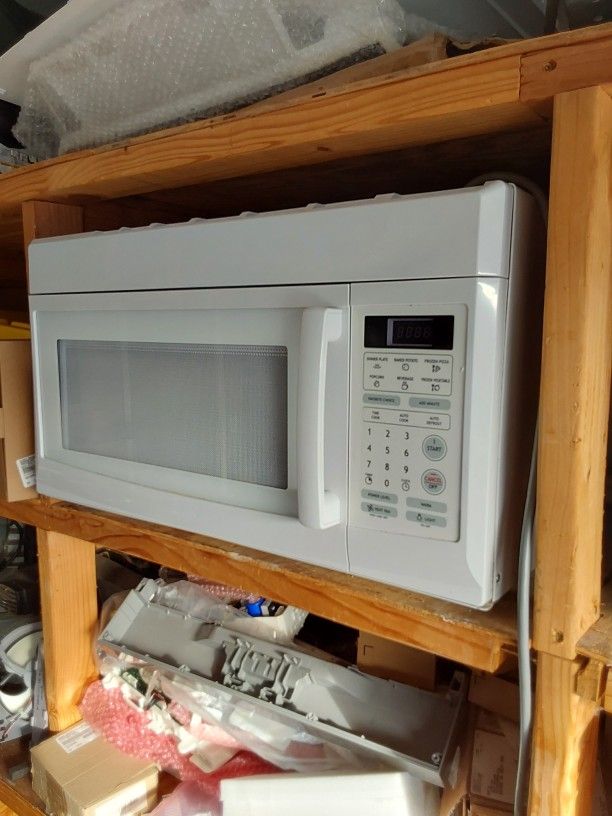 White Whirlpool Over The Range Microwave Bracket And Screws Included