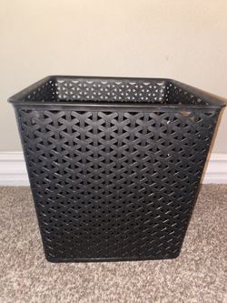 Tall Plastic Black Decorative Storage Bin/Basket
