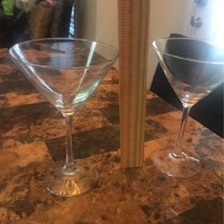 Set Of 2 Crystal Martini Glasses 