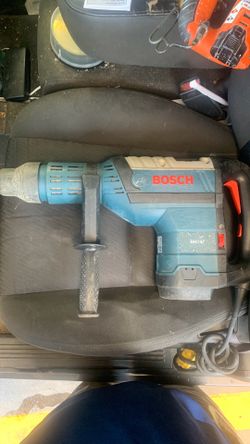 BOSCH  RH745 Hammer Drill