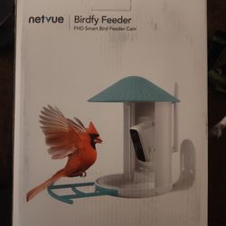 Smart Bird Feeder