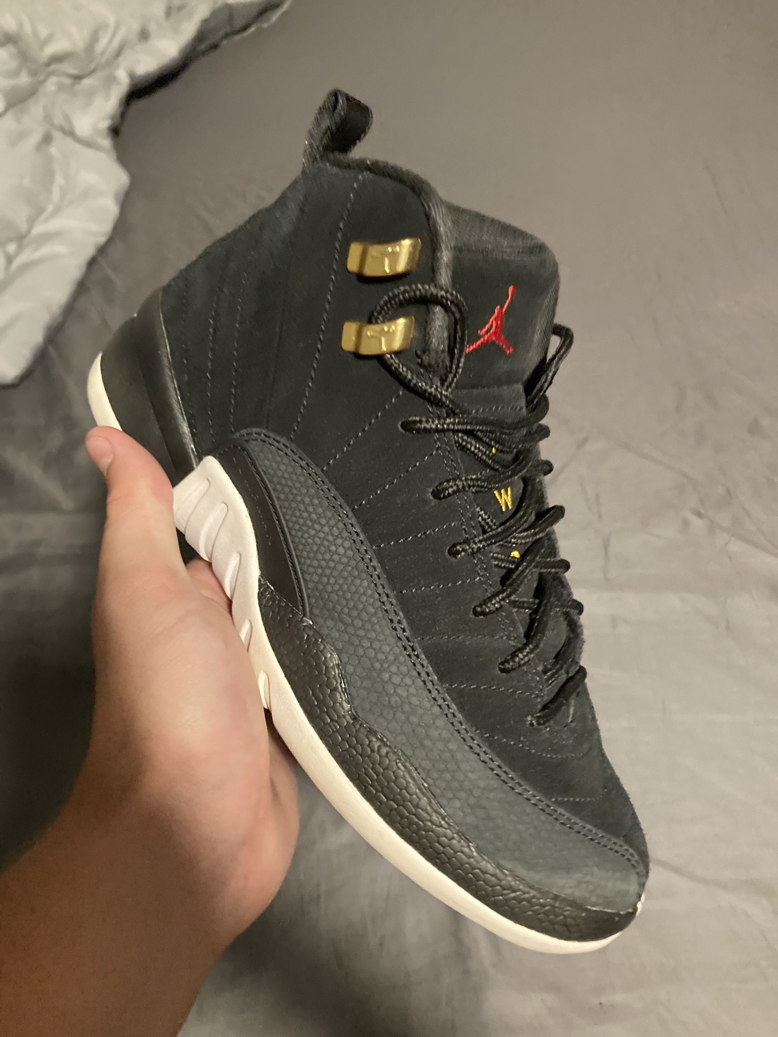 Jordan 12 reverse taxi GS