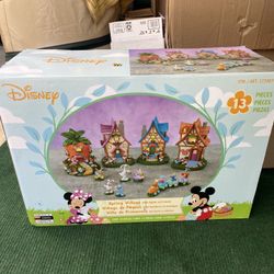Disney Spring Village 13 Pieces 🔥🔥🔥🔥