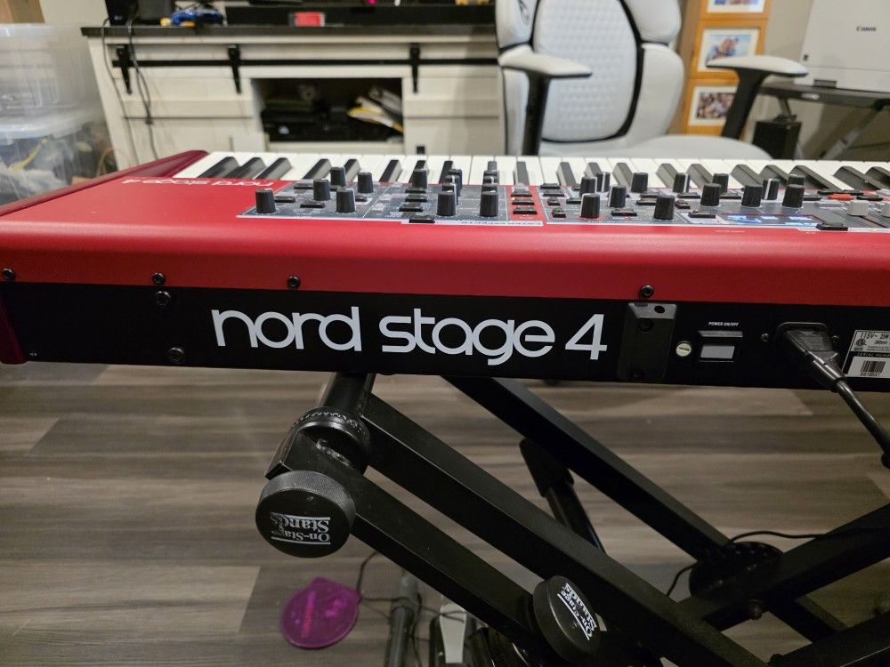 Nord Stage 4 88