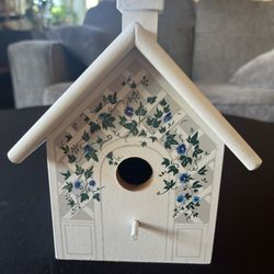 Beautiful Functional Decorative Bird Feeder For You Or Someone Special 