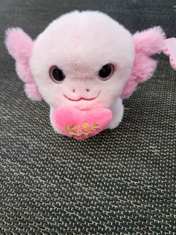 Axolotto used plush heart
