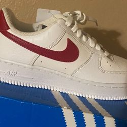 Air Force Size 7 In Woman’s $120