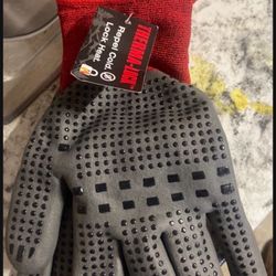 L/XL LINED MAXGRIP THERMA-LOCK* Lined PIMA-LOCK* Repel Cold. O WEST Outwears Competions 3 to 1 Gloves