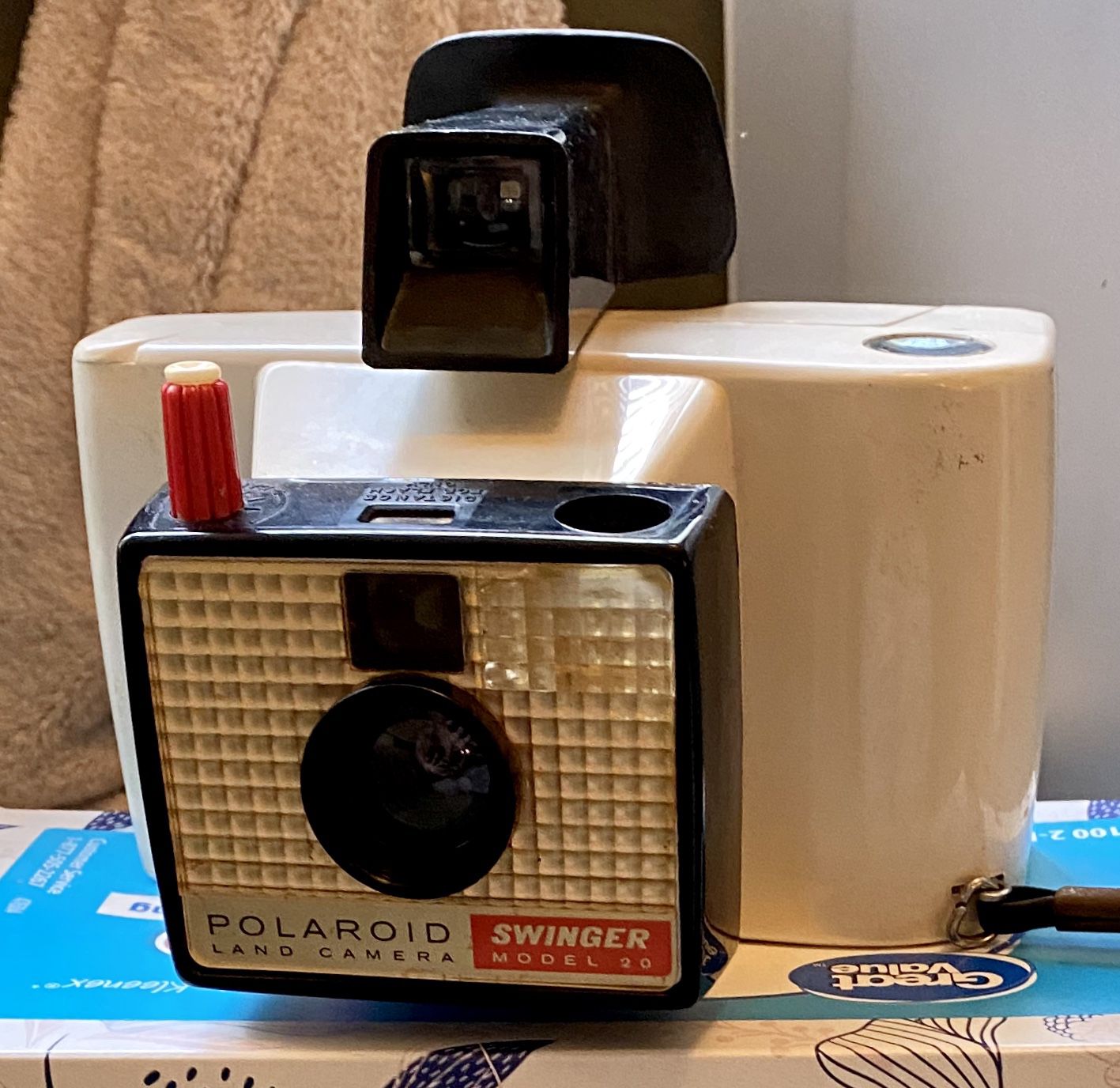 Swinger model 20 - Polaroid land camera